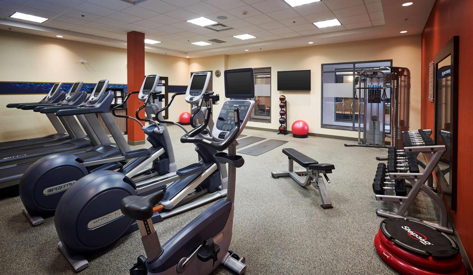 Hampton Inn By Hilton Timmins Esterno foto