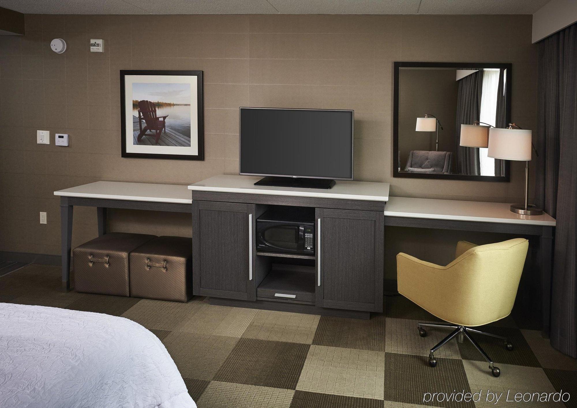 Hampton Inn By Hilton Timmins Esterno foto